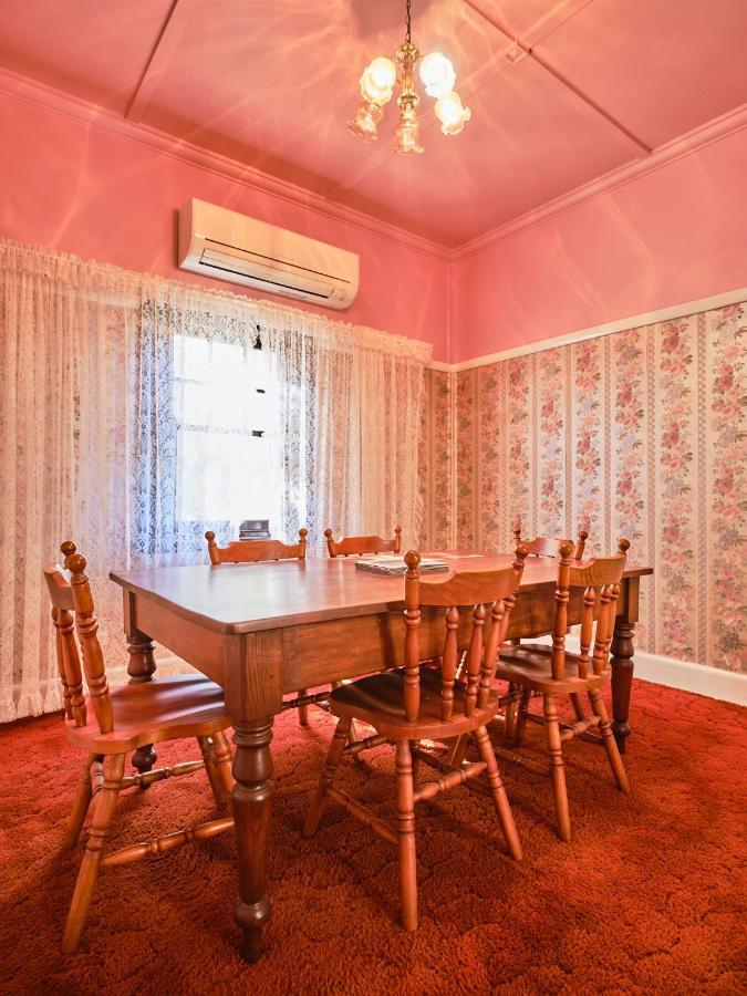 Skymirror Cottage Sea Lake Bagian luar foto