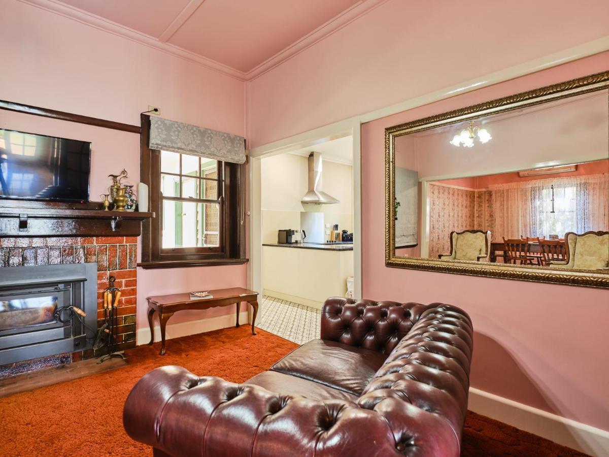 Skymirror Cottage Sea Lake Bagian luar foto